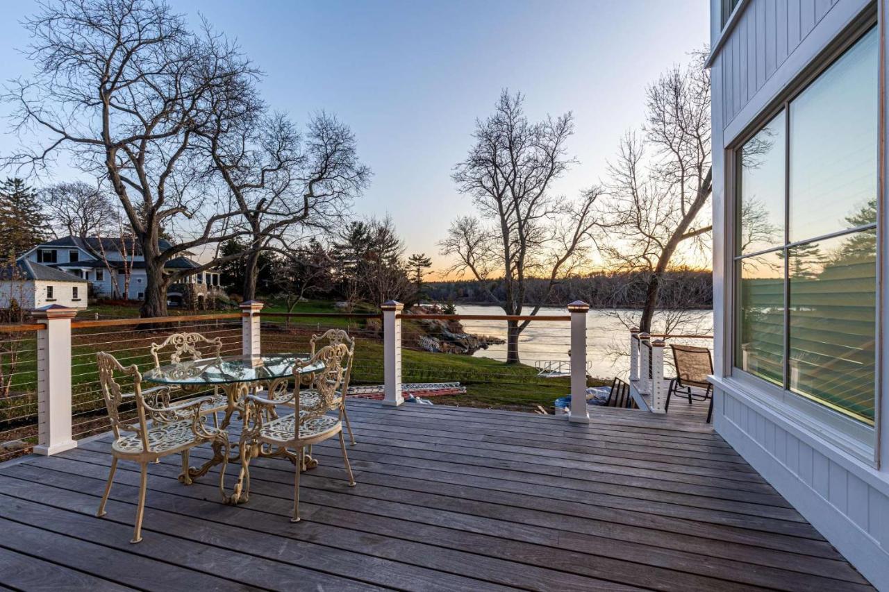 Riverbend Landing Amesbury Exterior photo